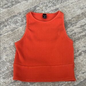 windsor orange top size small